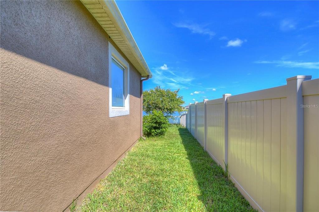 19391 Long Lake Ranch Boulevard Lutz, FL 33558 - Photo 25 of 28
