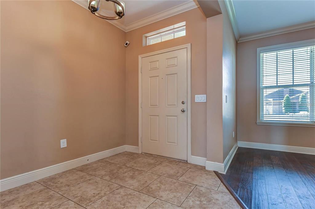 19391 Long Lake Ranch Boulevard Lutz, FL 33558 - Photo 3 of 28