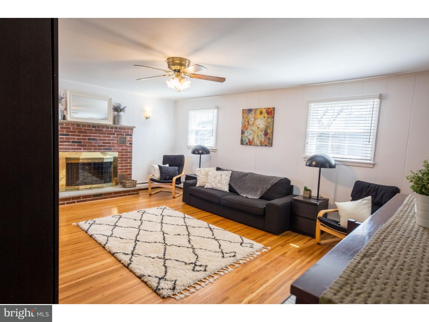 135 Dale Road Willow Grove, PA 19090 - Photo 10 of 23 Family Room