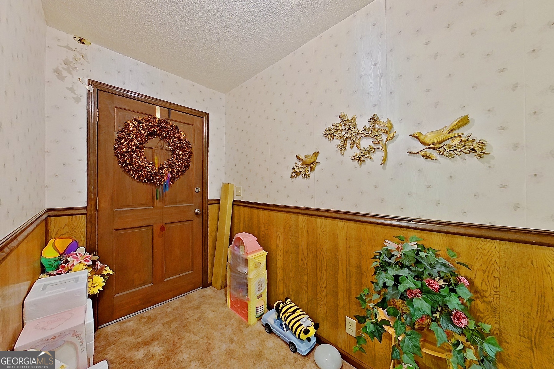 2142 Ben Couch Road Blackshear, GA 31516 - Photo 13 of 43 wooden floor with a couch