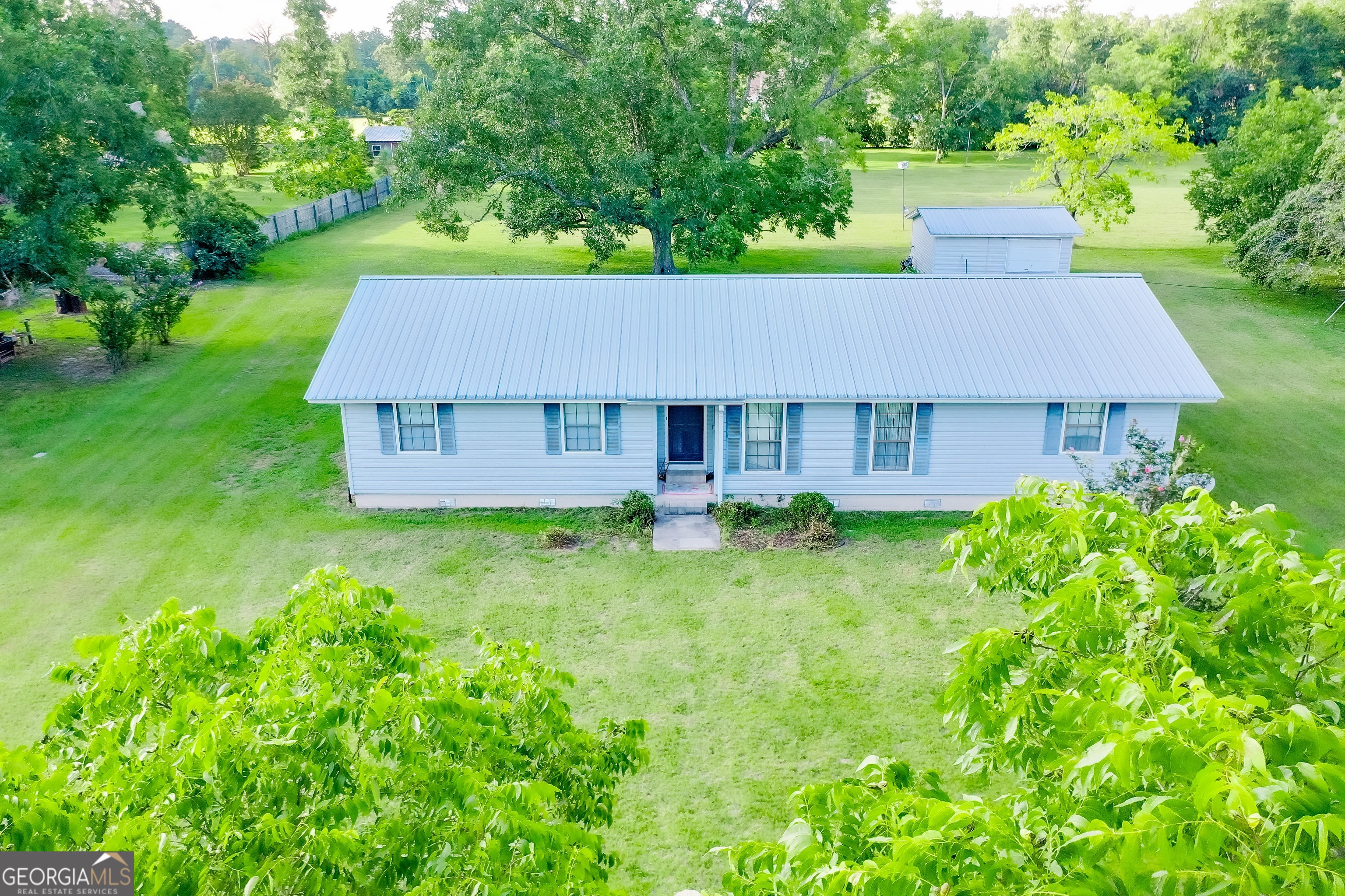 2142 Ben Couch Road Blackshear, GA 31516 - Photo 7 of 43 a aerial view of a house