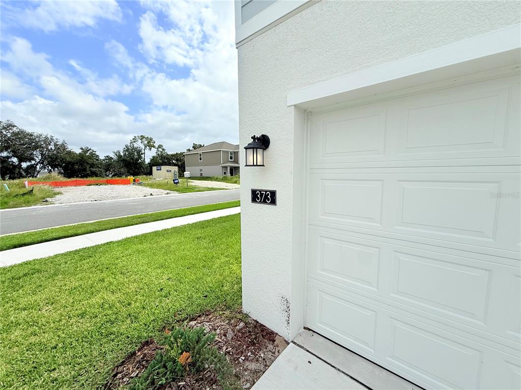 373 Kayden Cove Lake Wales, FL 33859 - Photo 2 of 26