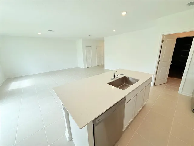 $2,150 | 373 Kayden Cove, Lake Wales, FL 33859