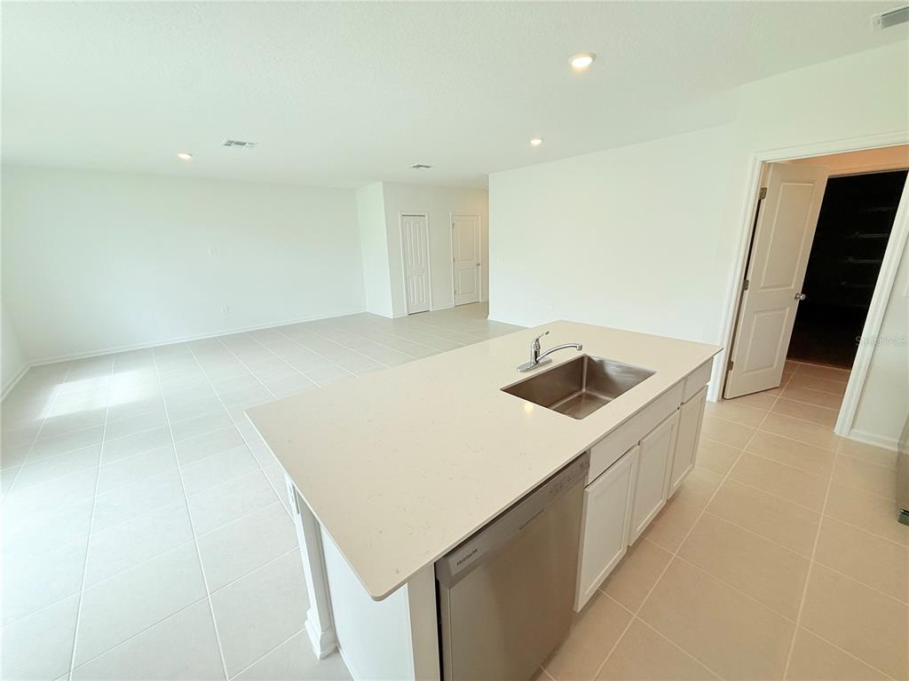 373 Kayden Cove Lake Wales, FL 33859 - Photo 9 of 26