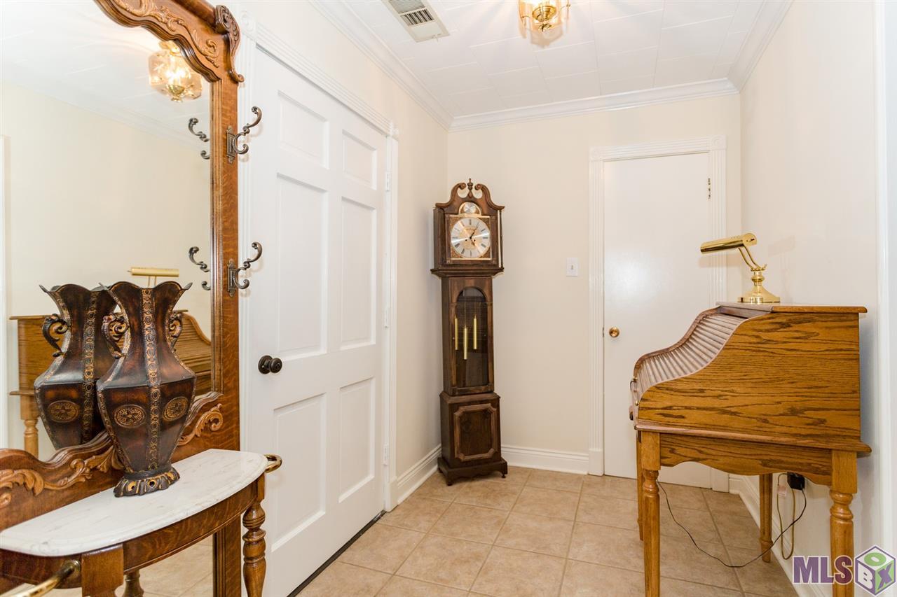 7562 1st Street Addis, LA 70710 - Photo 3 of 28 Gallery Image 3