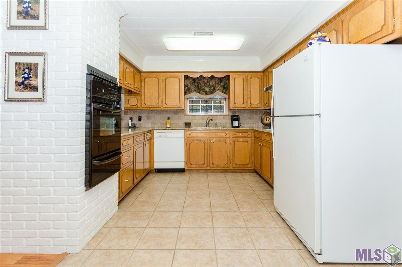 7562 1st Street Addis, LA 70710 - Photo 4 of 28 Gallery Image 4