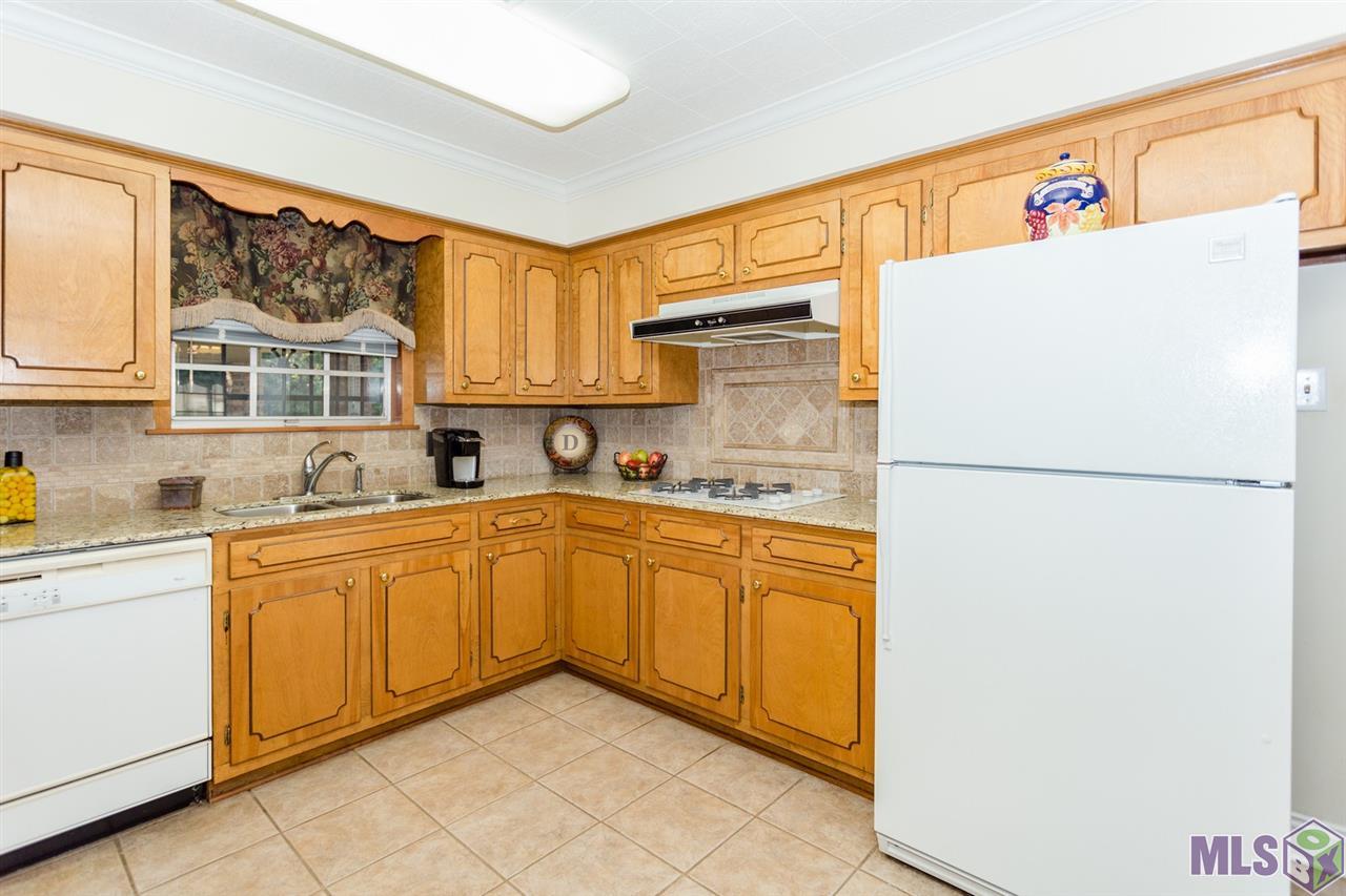 7562 1st Street Addis, LA 70710 - Photo 5 of 28 Gallery Image 5