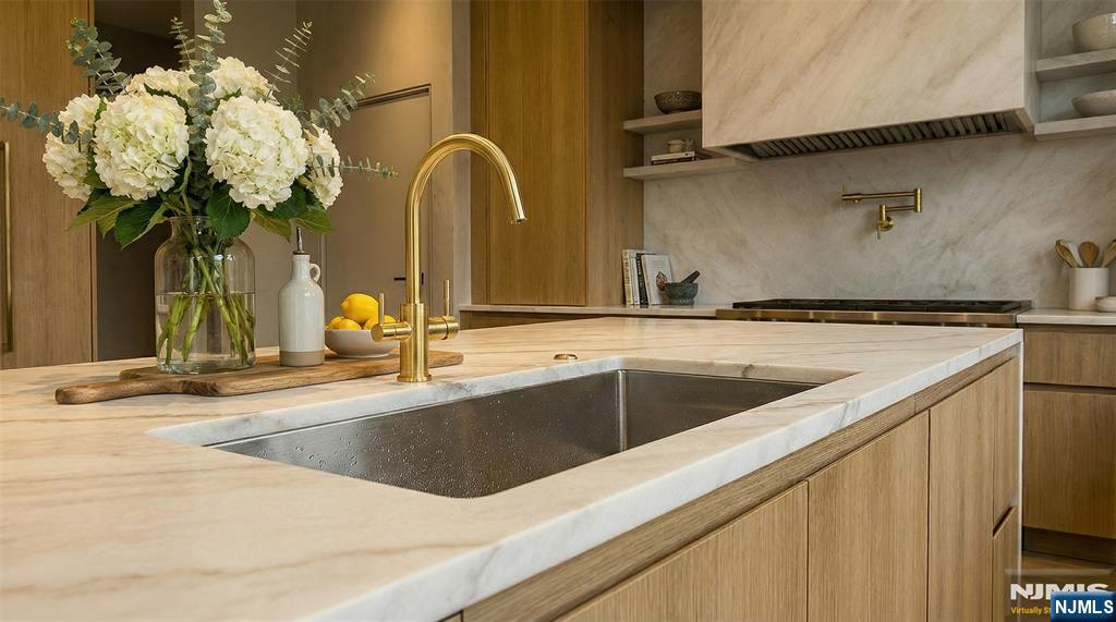 54 Windsor Road Tenafly, NJ 07670 - Photo 6 of 17