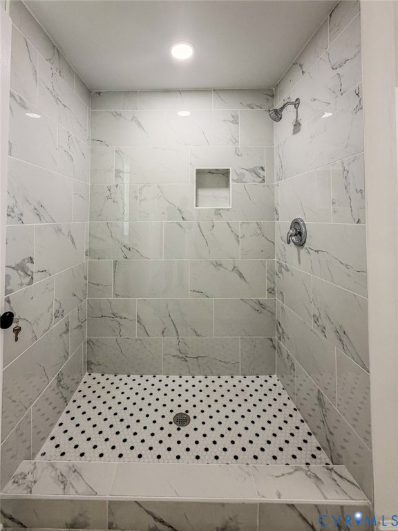 19614 Manson Church Road McKenney, VA 23872 - Photo 18 of 24 a bathroom with a shower