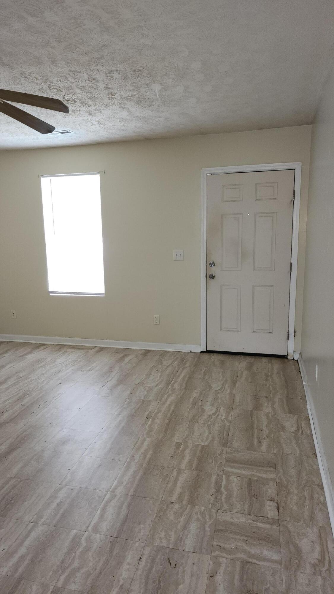 715 Kings Road Orangeburg, SC 29115 - Photo 11 of 33 20240816_140432