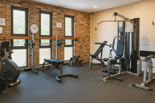 $169,900 | 14 B Kingery Quarter, Unit 207, Willowbrook, IL 60527