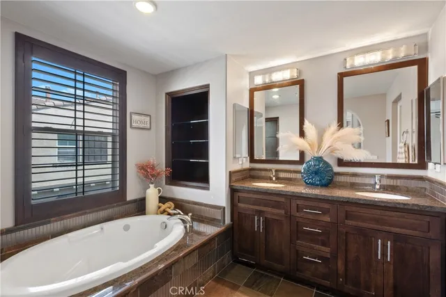 $559,900 | 4429 Owens Street, Unit 105, Corona, CA 92883