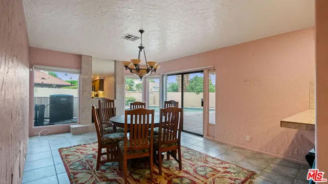 $835,000 | 1592 South Compadre Road, Palm Springs, CA 92264