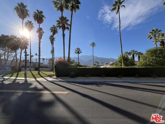 $835,000 | 1592 South Compadre Road, Palm Springs, CA 92264