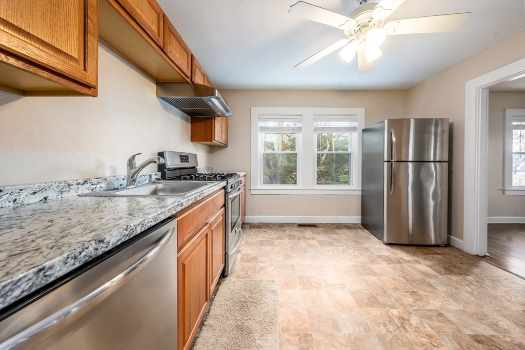 84 Bearses Way Barnstable, MA 02601 - Photo 5 of 36 Gallery Image 5