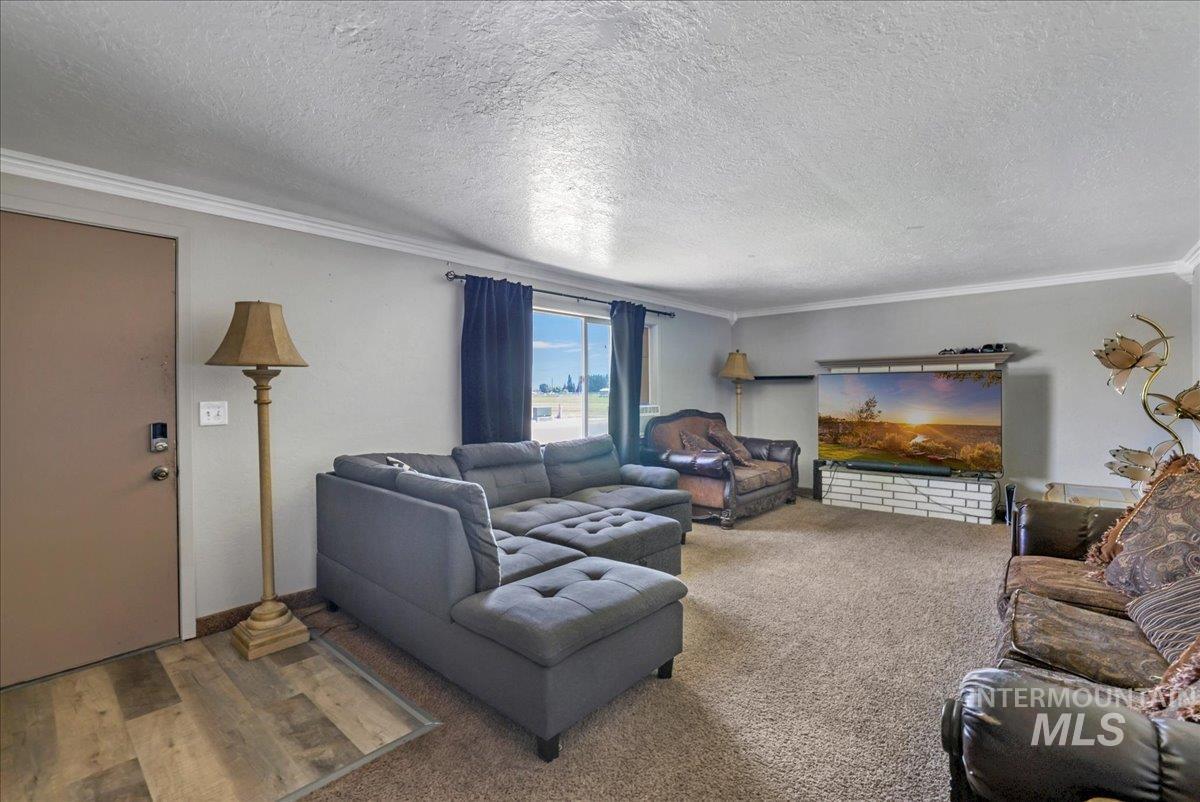 401 18th Street Rupert, ID 83350 - Photo 9 of 48