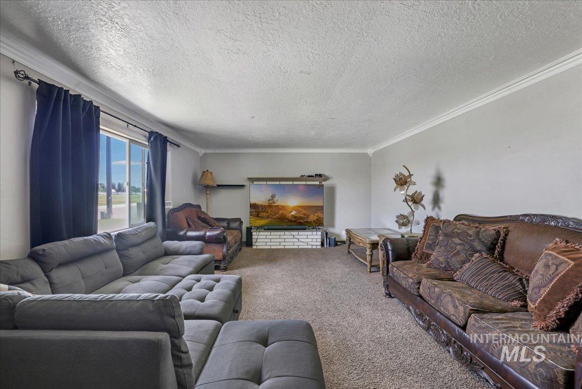 401 18th Street Rupert, ID 83350 - Photo 10 of 48