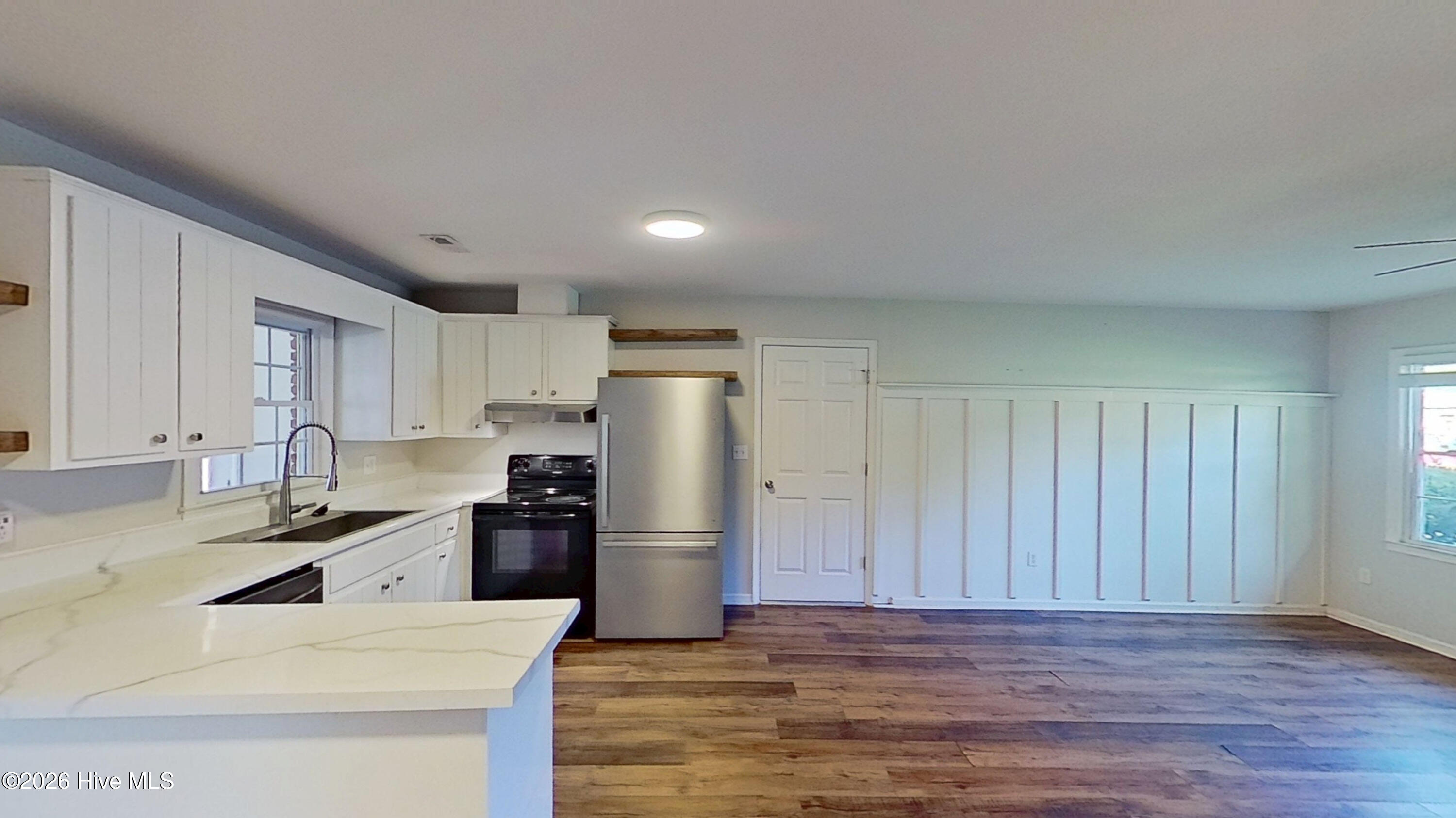 209 Caladan Road Castle Hayne, NC 28429 - Photo 4 of 25 Gallery Image 4