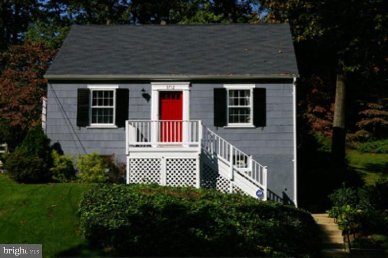 9712 Lorain Avenue Silver Spring, MD 20901 - Photo 1 of 17 Exterior (Main)