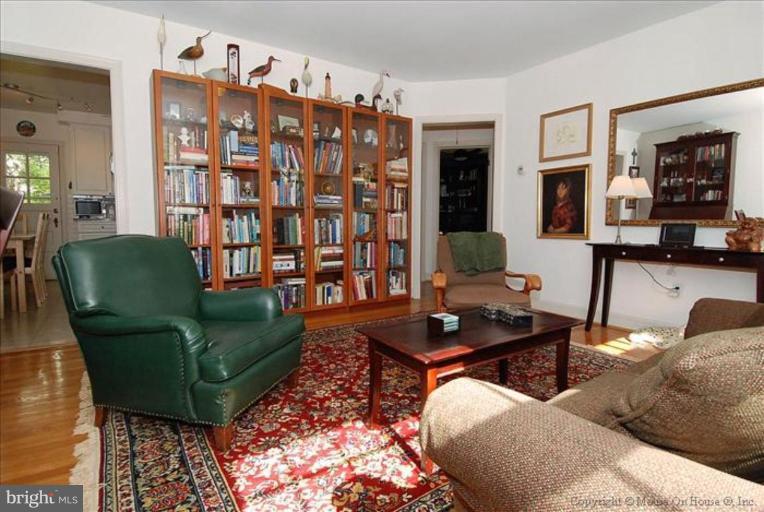 9712 Lorain Avenue Silver Spring, MD 20901 - Photo 11 of 17 Living Room #2