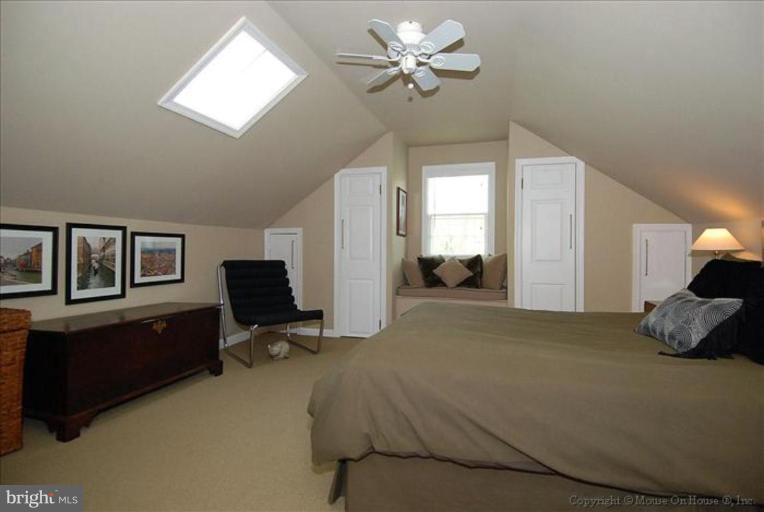 9712 Lorain Avenue Silver Spring, MD 20901 - Photo 13 of 17 Master Bedroom