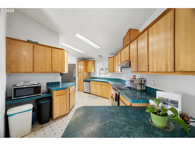 $394,000 | 25017 Dunham Road, Veneta, OR 97487