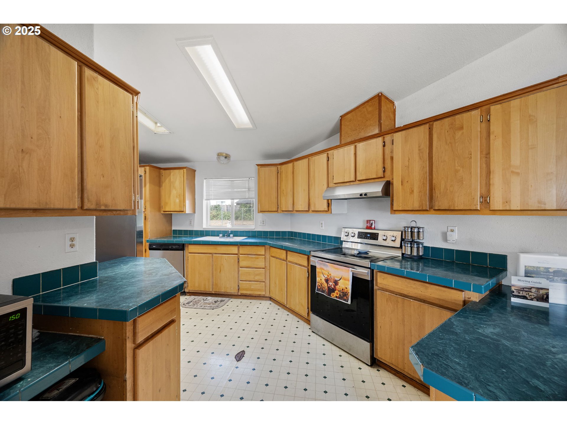 25017 Dunham Road Veneta, OR 97487 - Photo 25 of 42