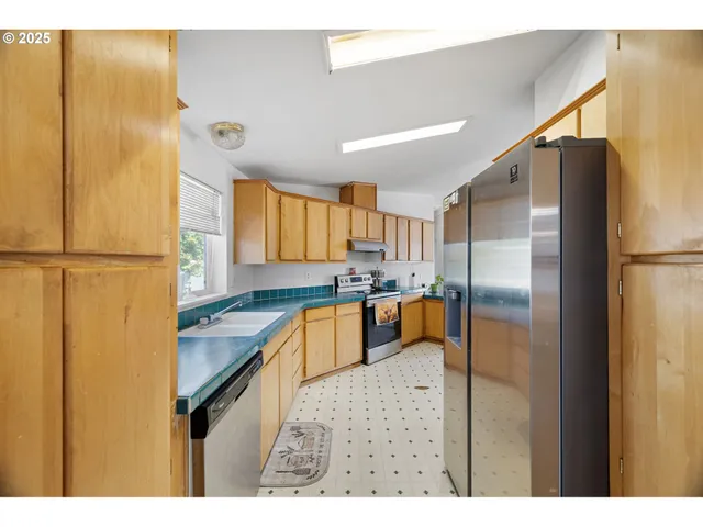 $394,000 | 25017 Dunham Road, Veneta, OR 97487