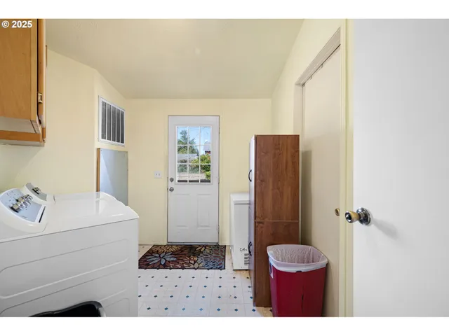 $394,000 | 25017 Dunham Road, Veneta, OR 97487