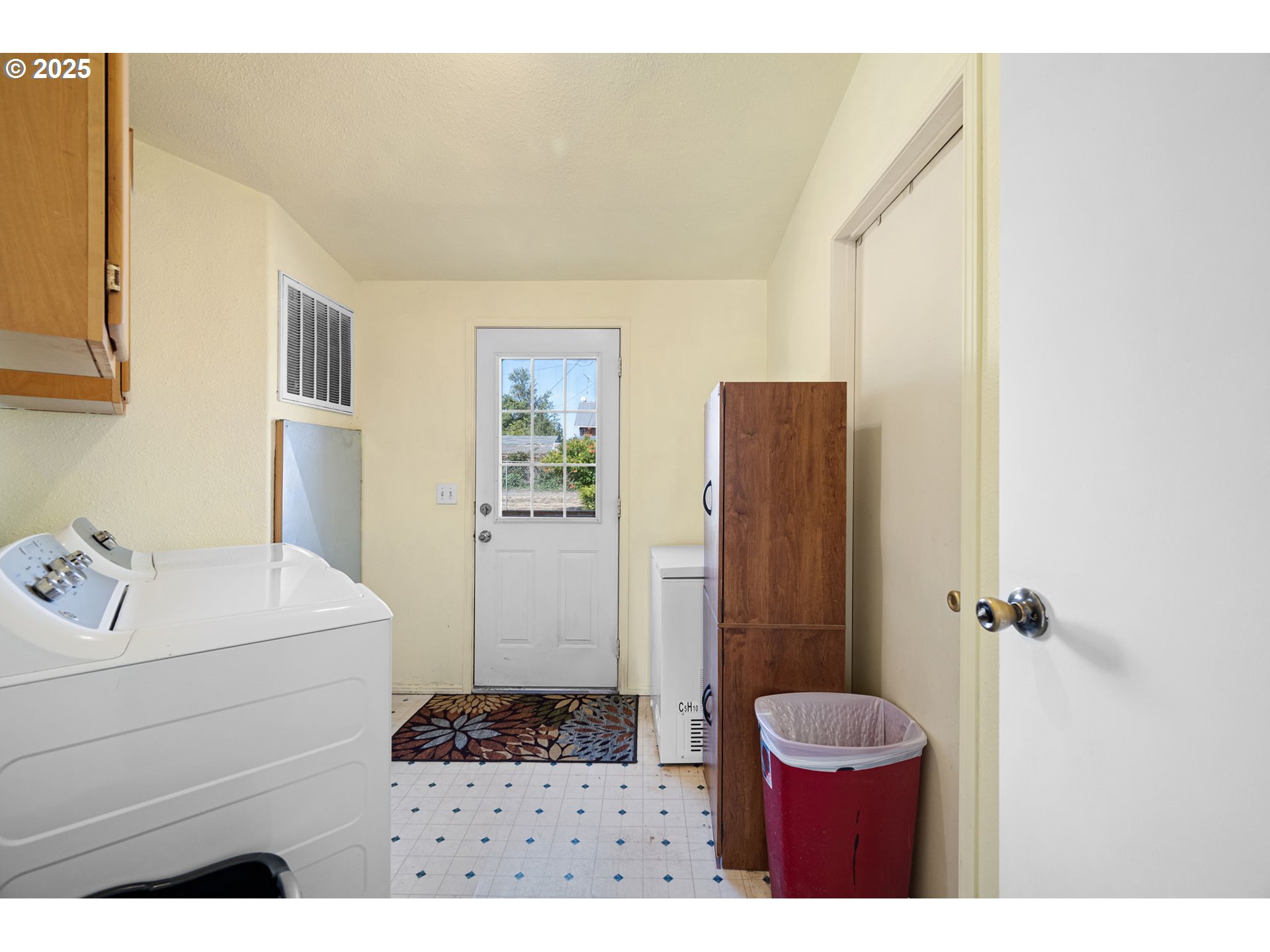 25017 Dunham Road Veneta, OR 97487 - Photo 34 of 42