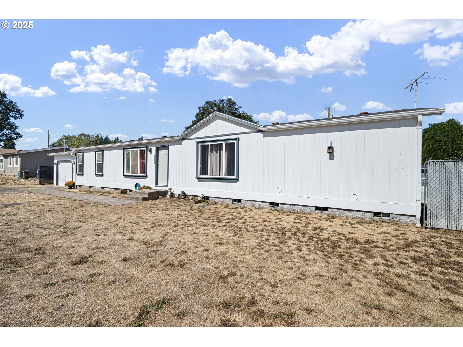 25017 Dunham Road Veneta, OR 97487 - Photo 4 of 42