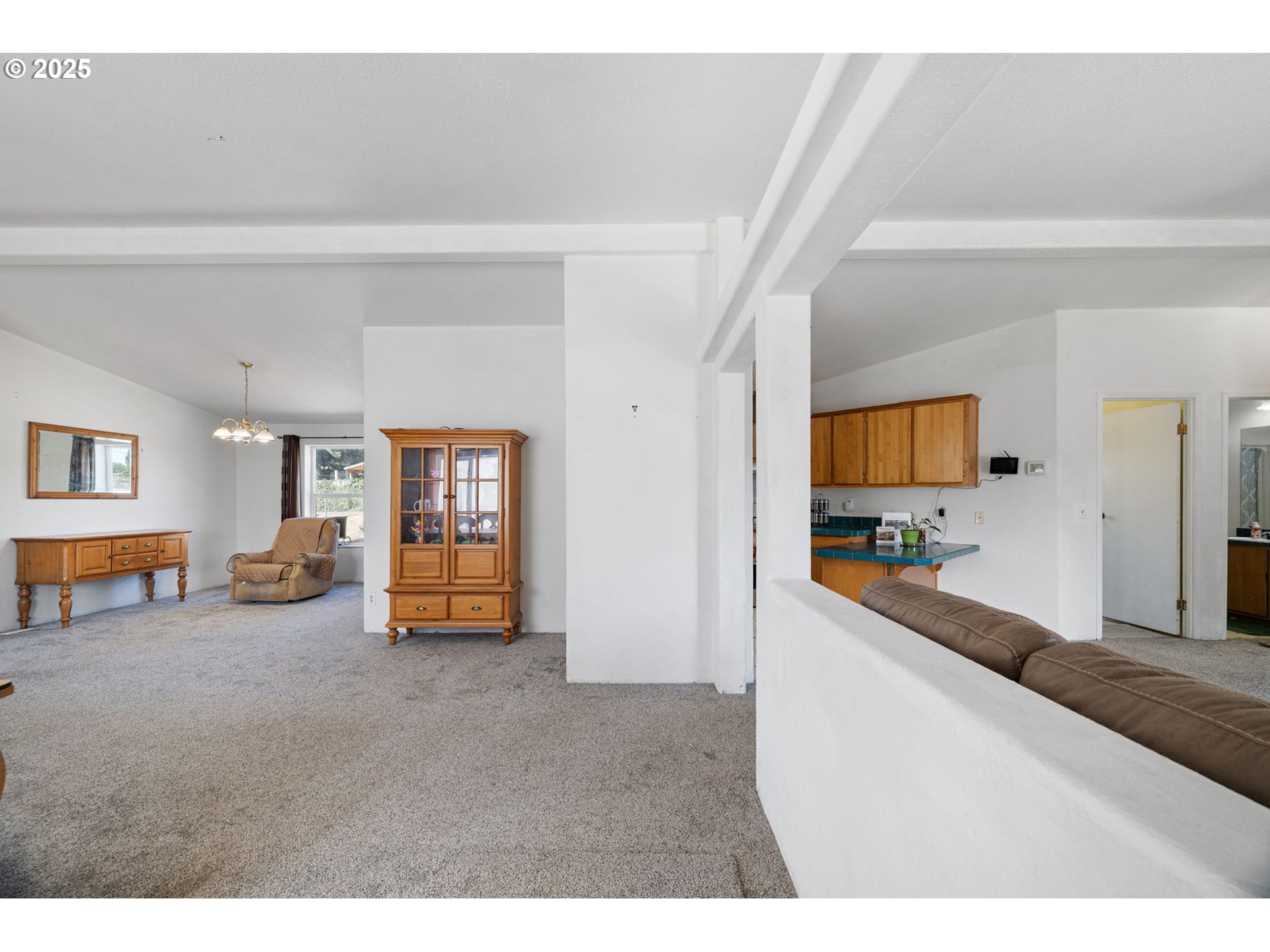 25017 Dunham Road Veneta, OR 97487 - Photo 6 of 42