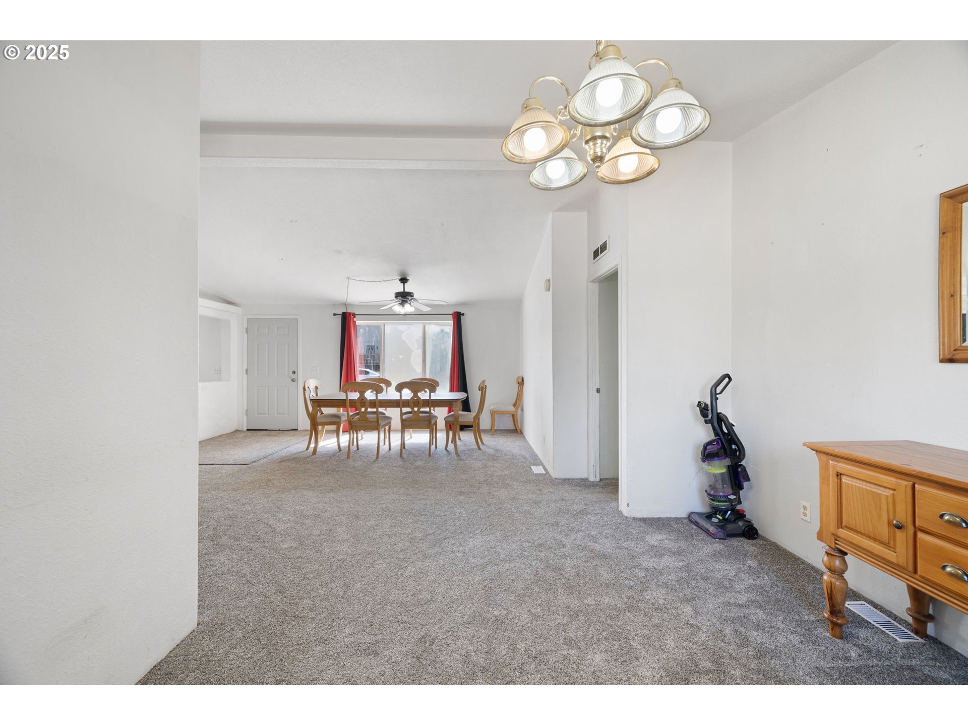 25017 Dunham Road Veneta, OR 97487 - Photo 10 of 42