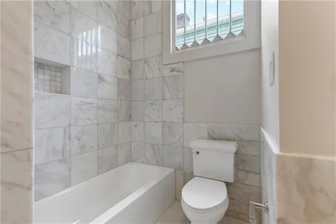 $679,000 | 4538 South Saratoga Street, New Orleans, LA 70115