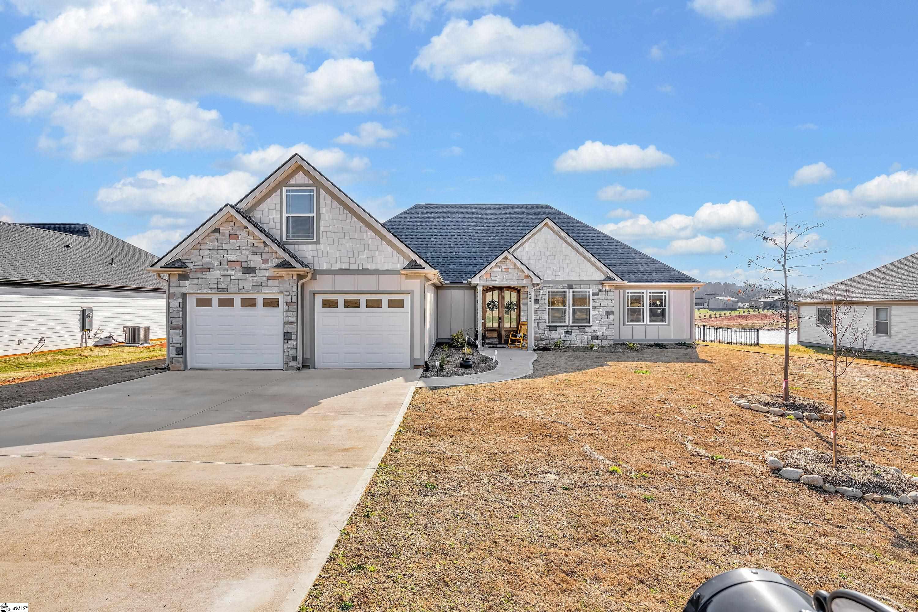 637 Berry Road Boiling Springs, SC 29316 - Photo 7 of 35