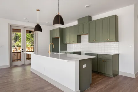 $699,900 | 1130 B Delmas Avenue, Nashville, TN 37216
