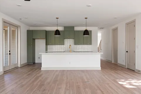 $699,900 | 1130 B Delmas Avenue, Nashville, TN 37216