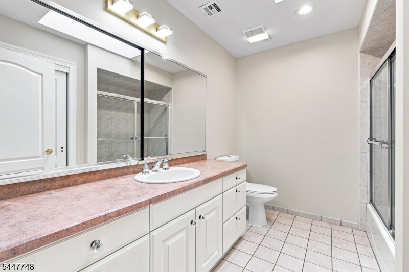 907 Colonia Road Elizabeth, NJ 07208 - Photo 36 of 44 Gallery Image 36