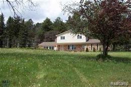6597 Hunters Creek Road Imlay City, MI 48444 - Photo 4 of 11 3.jpg