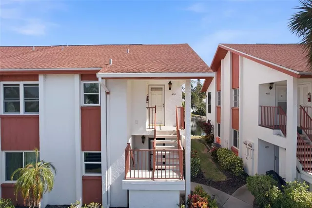 $264,900 | 4855 Independence Drive, Unit 4855, Bradenton, FL 34210