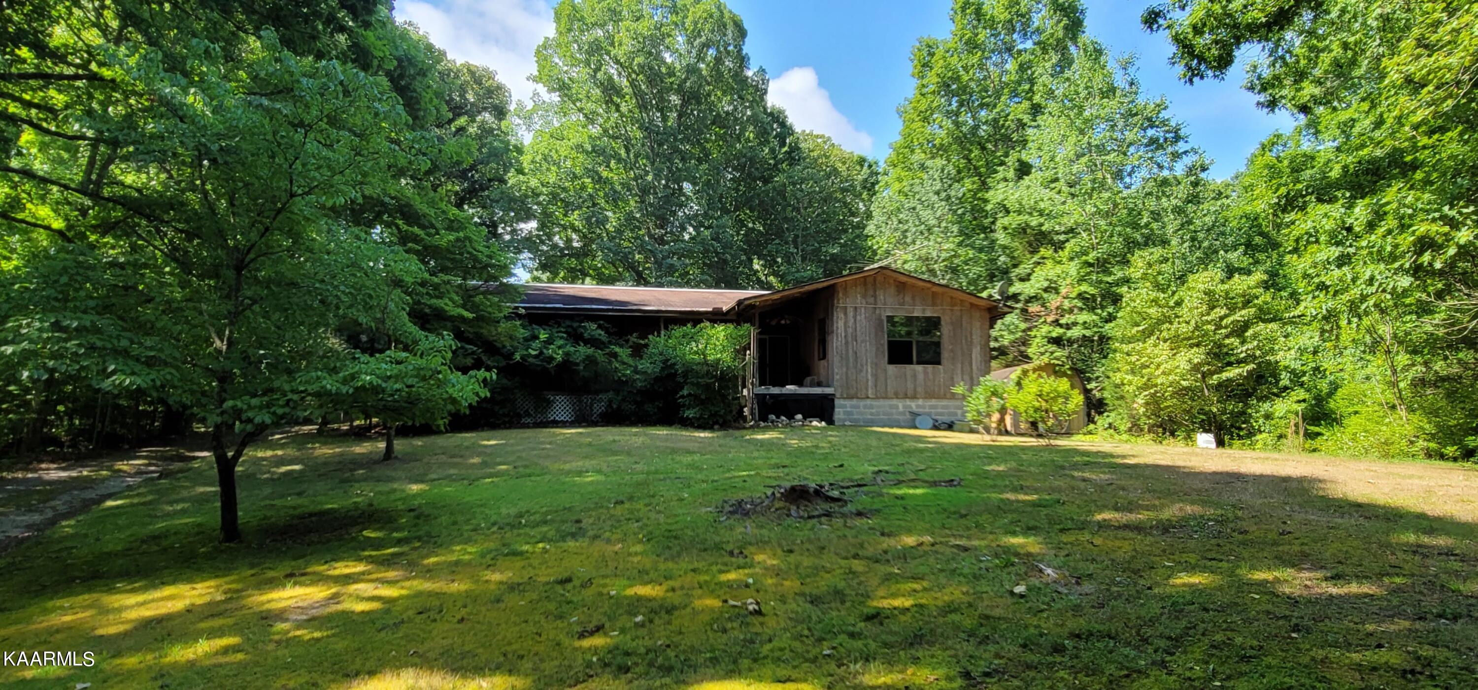 715 Wasson Road Ten Mile, TN 37880 - Photo 3 of 28 20220629_105515