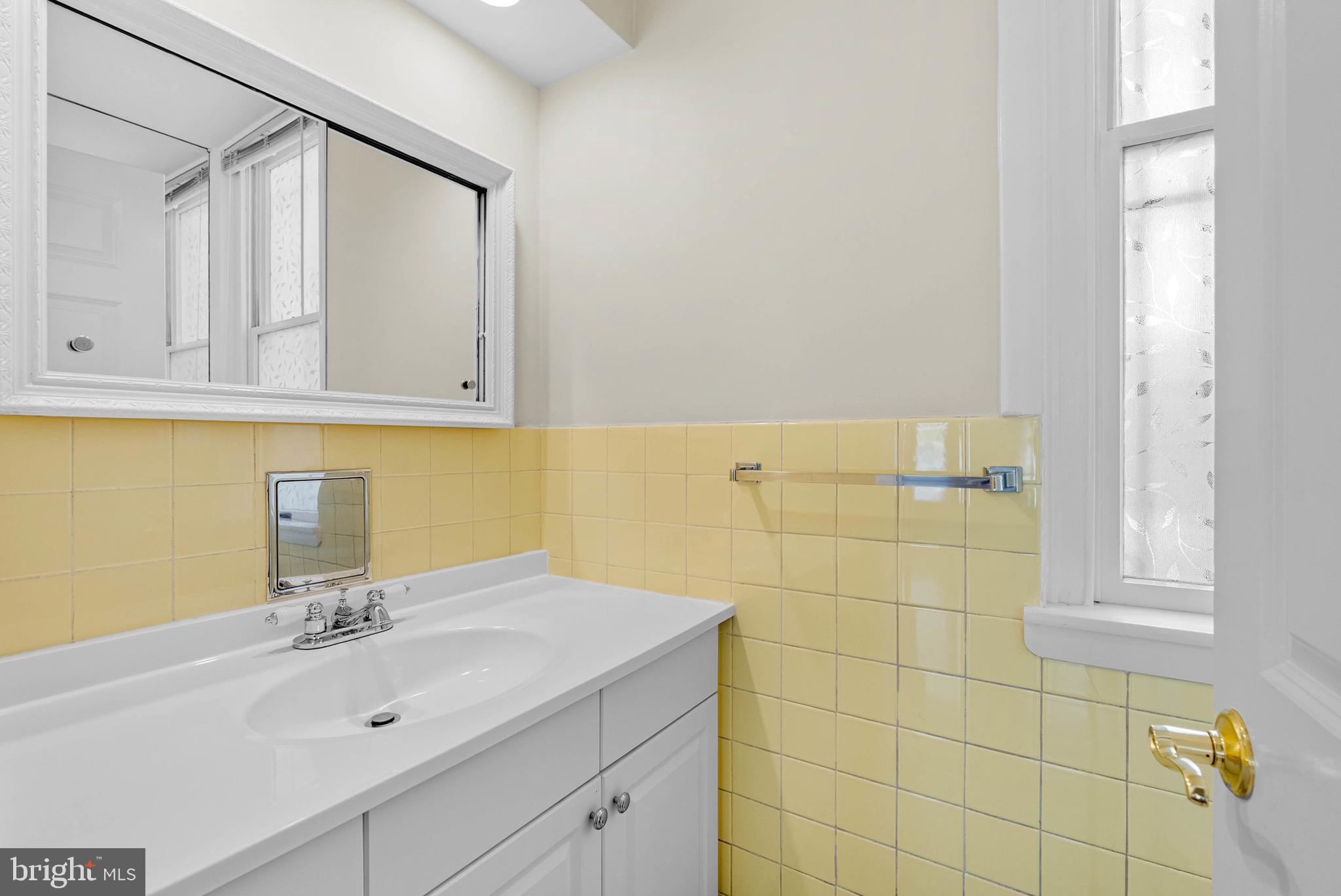 1833 Spruce Street Philadelphia, PA 19103 - Photo 19 of 28