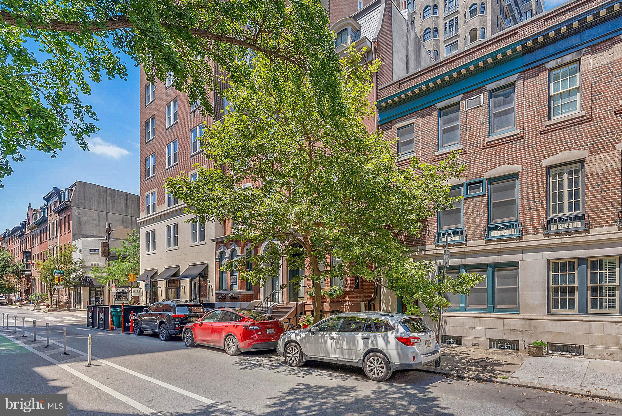 1833 Spruce Street Philadelphia, PA 19103 - Photo 2 of 28