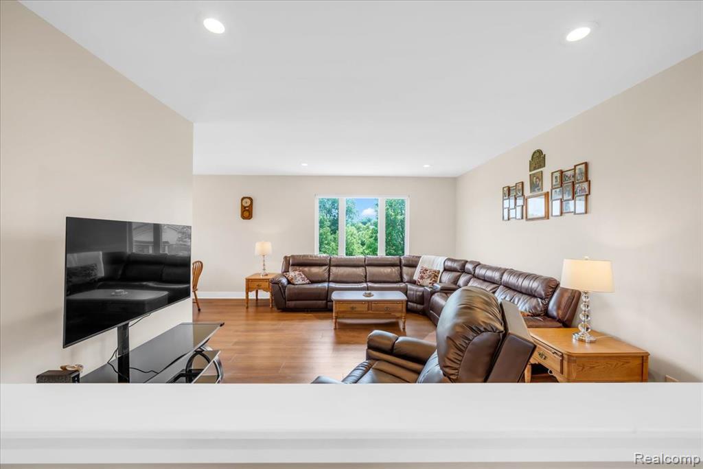 4266 McCandlish Road Grand Blanc, MI 48439 - Photo 14 of 68