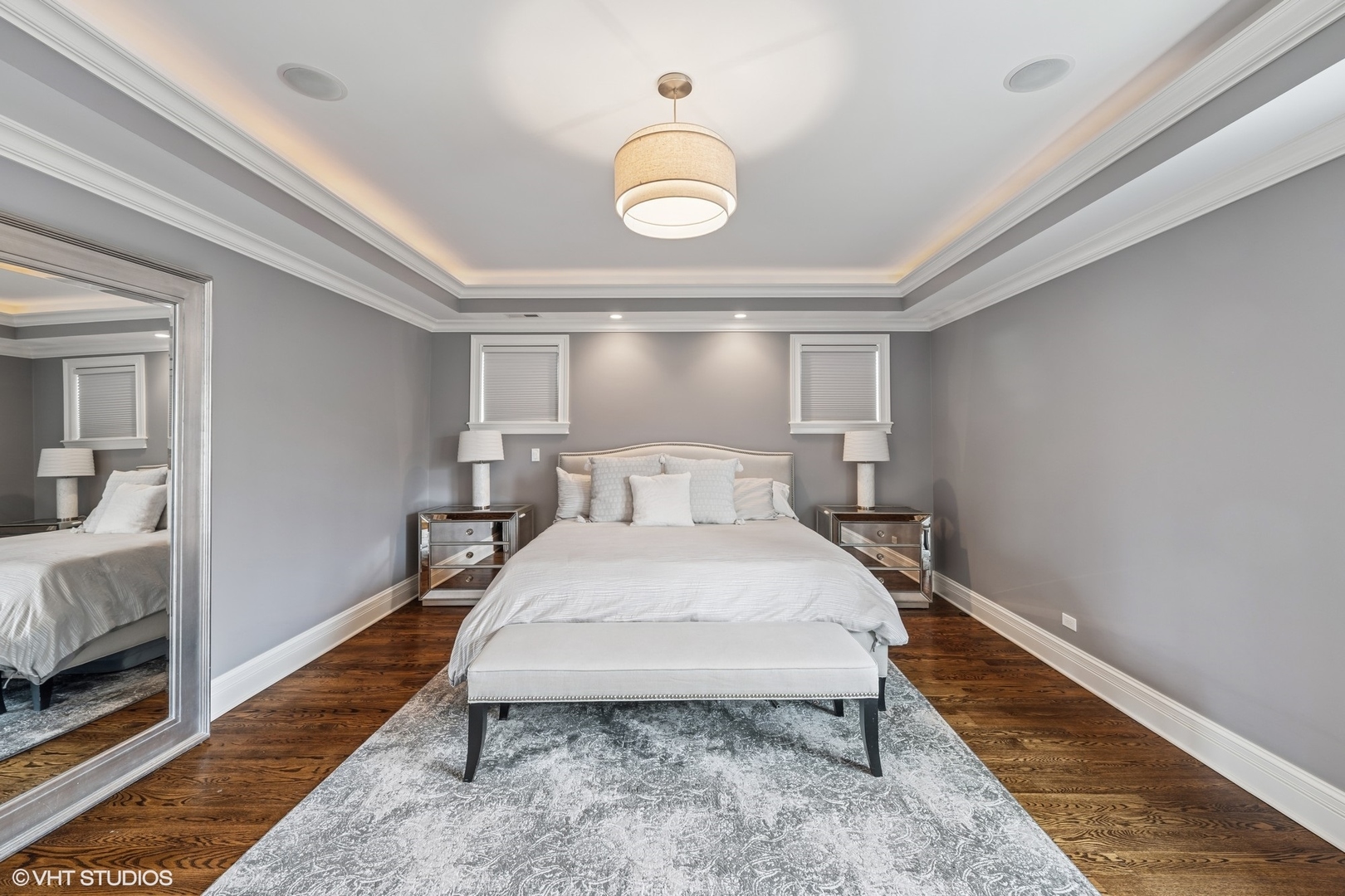 218 10th Street Wilmette, IL 60091 - Photo 15 of 45 a bedroom with a bed and window