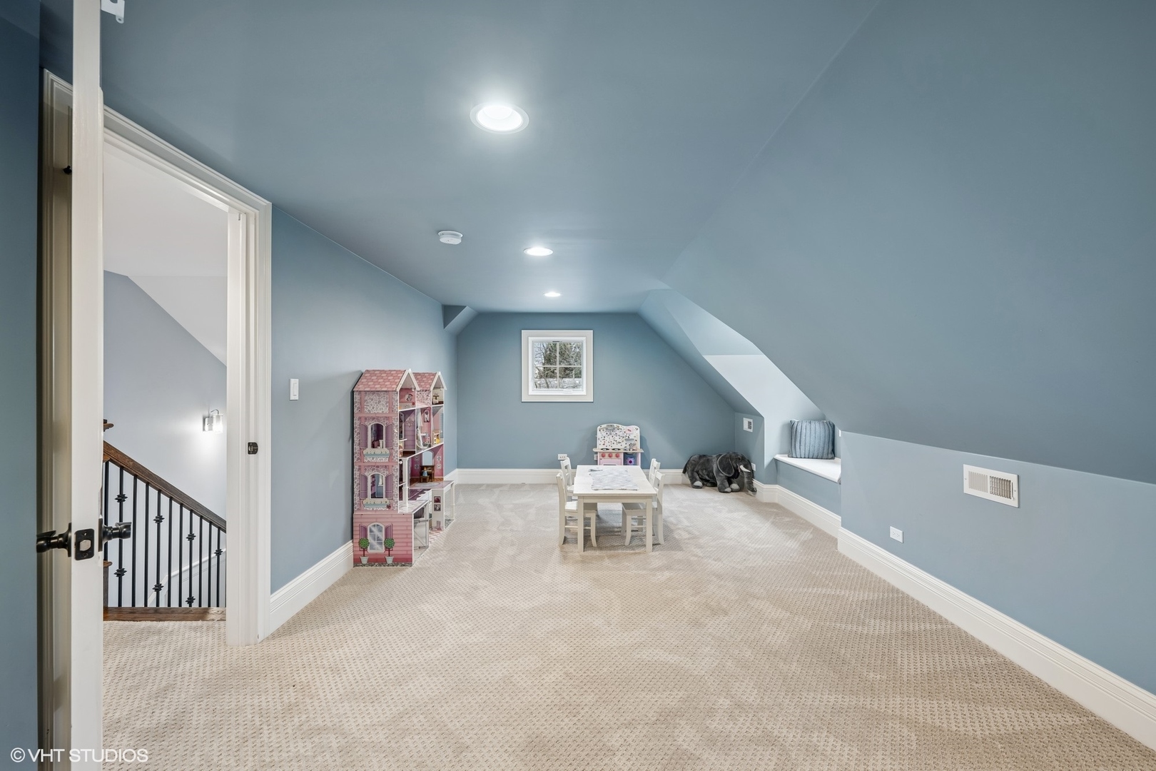 218 10th Street Wilmette, IL 60091 - Photo 26 of 45