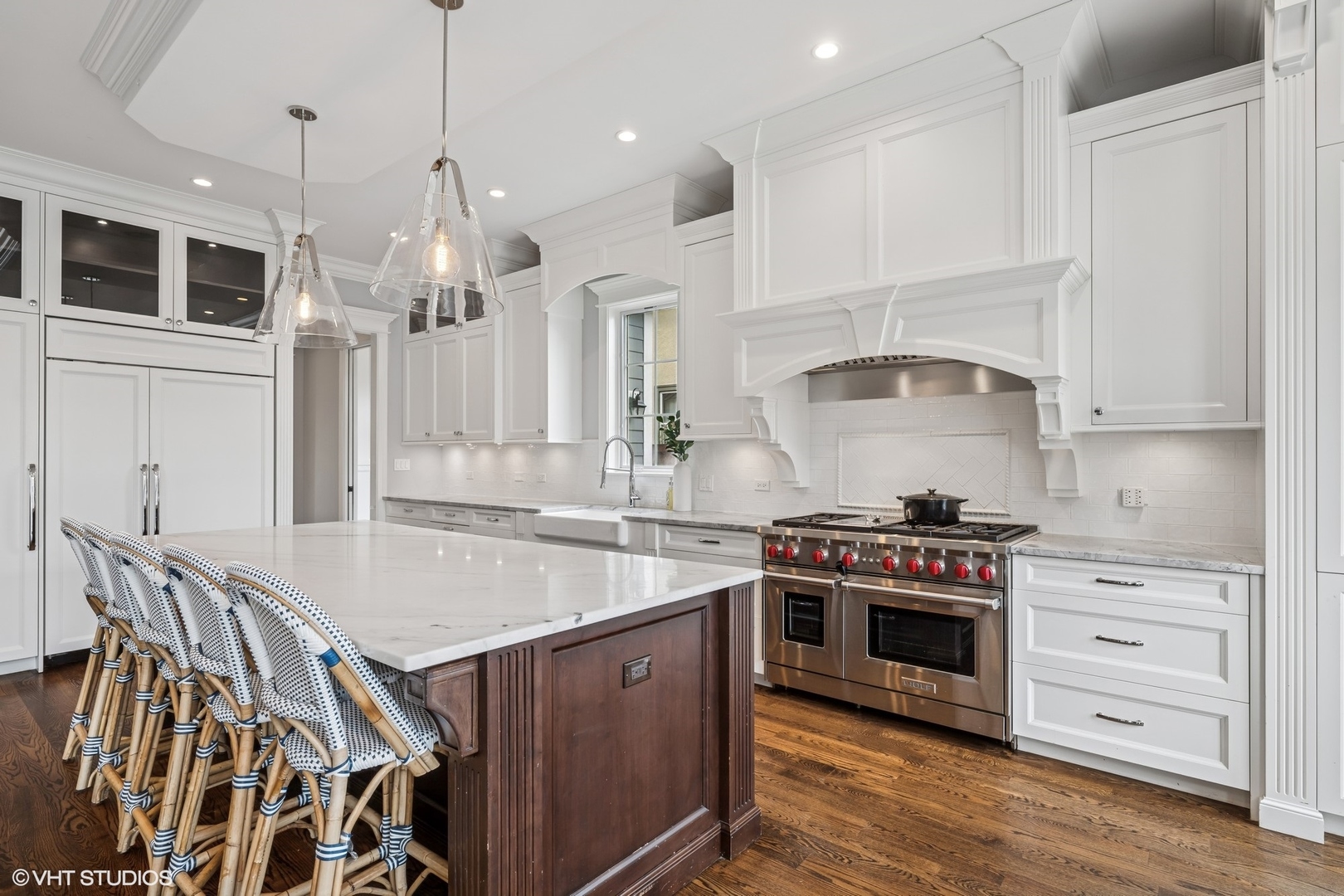 218 10th Street Wilmette, IL 60091 - Photo 8 of 45 a kitchen with stainless steel appliances granite countertop a stove a sink and a wooden floors
