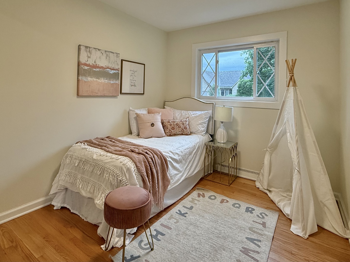 646 68th Street Willowbrook, IL 60527 - Photo 15 of 24 a bedroom with a bed and a window