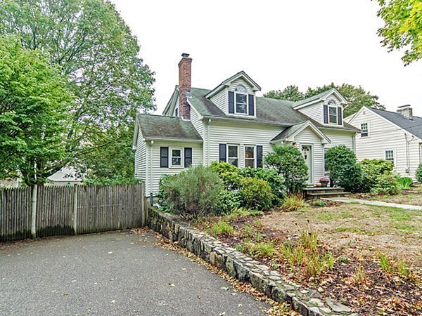 72 Cumberland Road Newton, MA 02465 - Photo 21 of 25