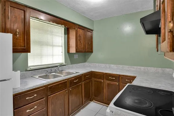 $1,500 | 8941 Ashwood Drive, Riverdale, GA 30274